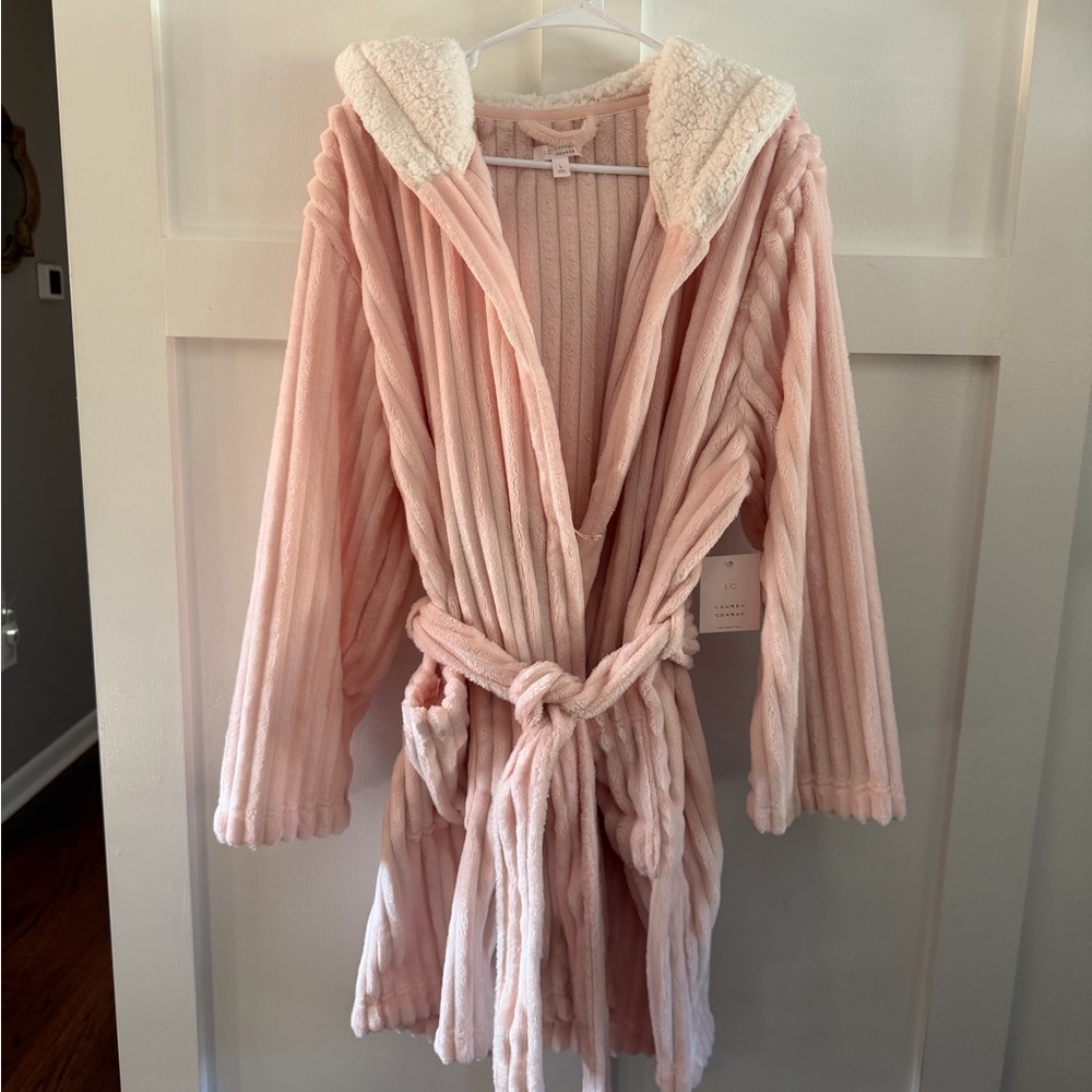 LC Lauren Conrad Pink Plush Hooded Robe with Sherpa Lining
